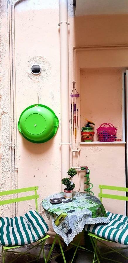 •Budget Travellers •Great Location Atina Dış mekan fotoğraf
